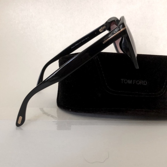 Tom Ford Amarra TF-502 Gradient Sunglasses 55mm - Picture 2 of 7